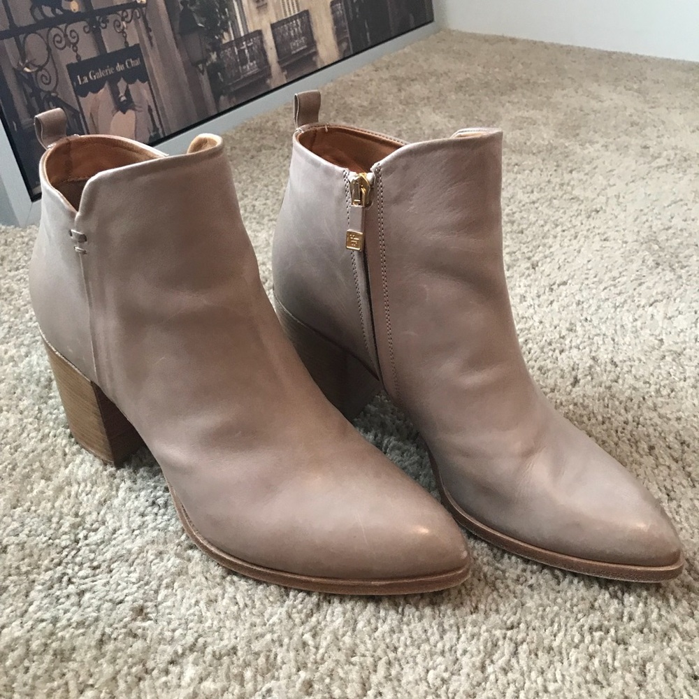 Alberto Fermani Light Tan Leather Booties